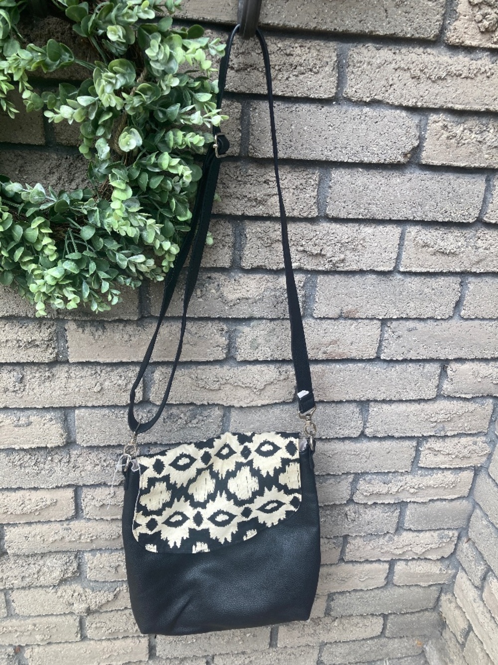 Thirty One Gifts Purse